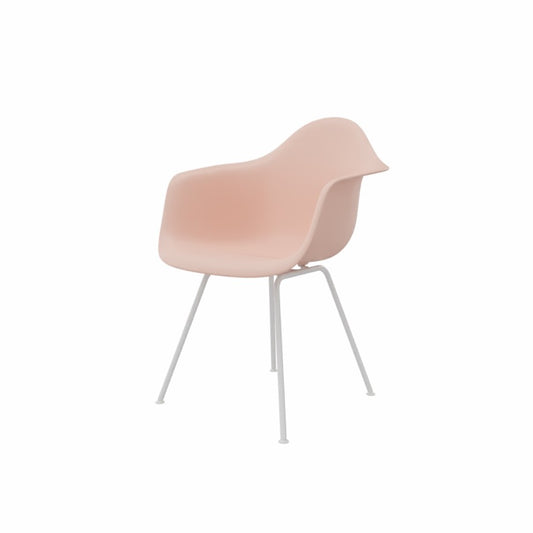 Eames Plastic Armchair DAX