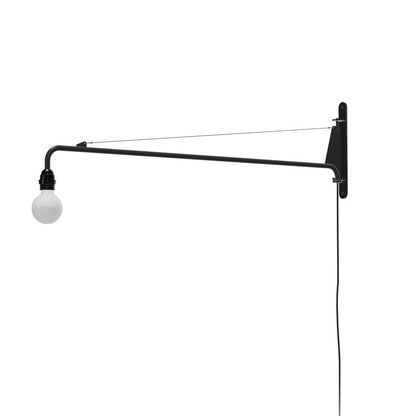 Petite Potence, deep black