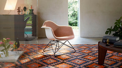 Eames Plastic Armchair LAR