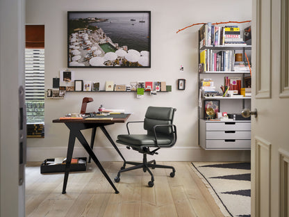 Soft Pad Chair EA 217