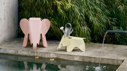 Eames Elephant, Canary