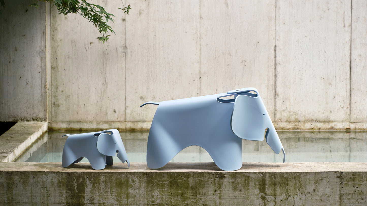 Eames Elephant, sky blue