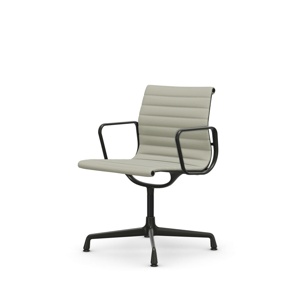 Aluminium Chair EA 104