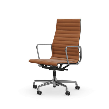 Aluminium Chairs EA 117/118/119 – Work