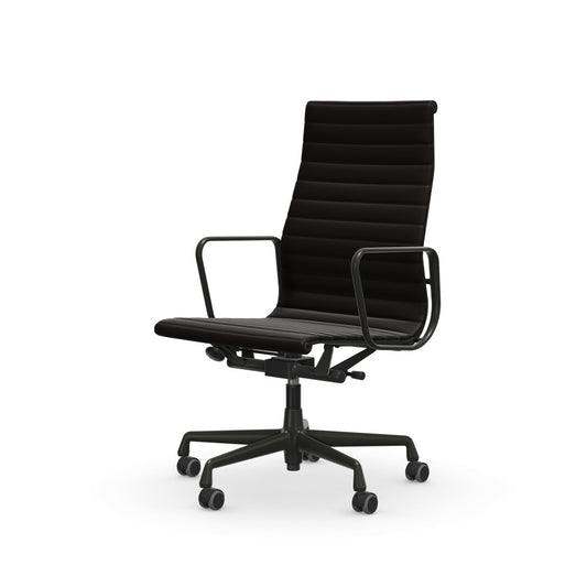 Aluminium Chair EA 117