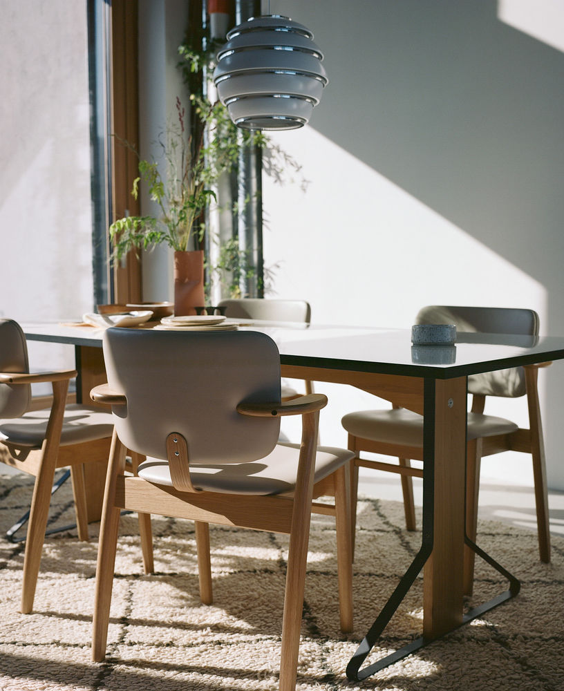 Domus Chair