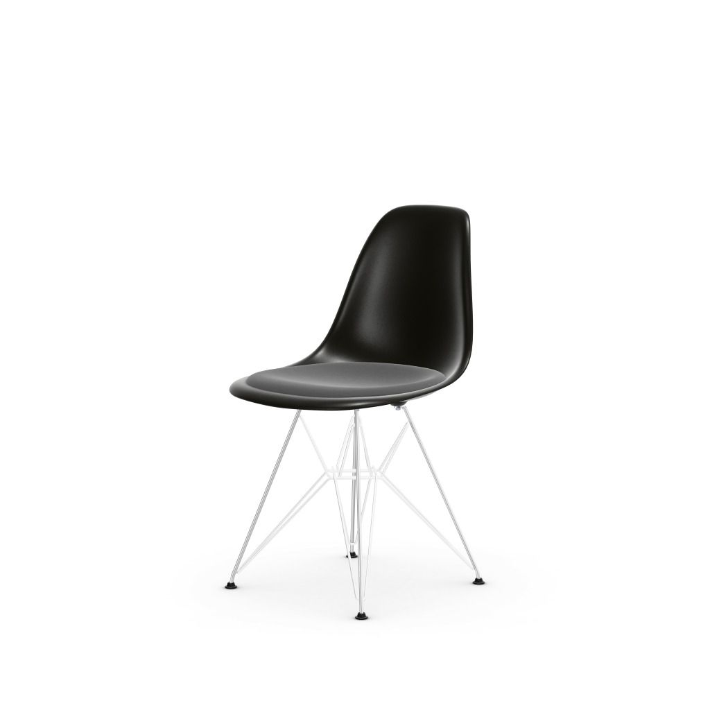 Eames Plastic Side Chair DSR