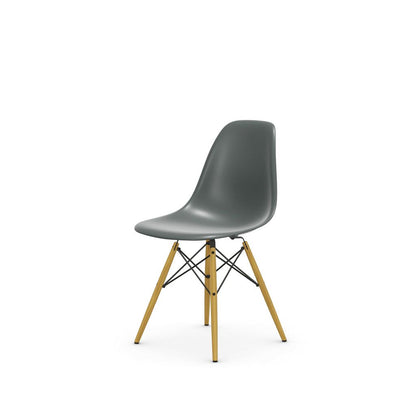 Eames Plastic Side Chair DSW