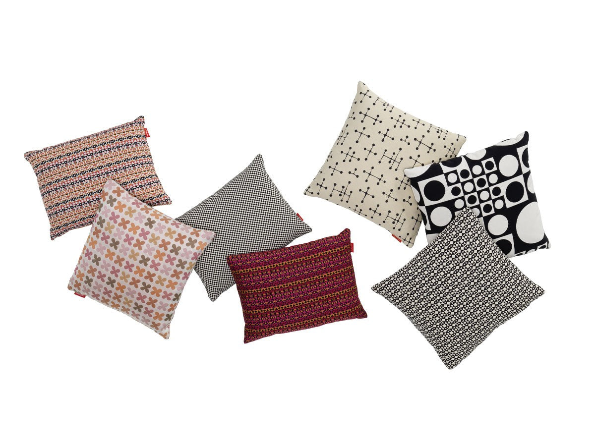 Quetrefoil Cushion